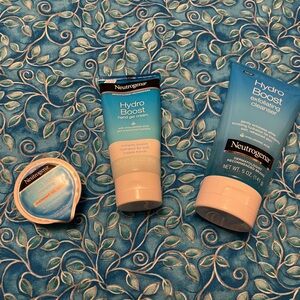Neutrogena Hydro Boost Trio Set New